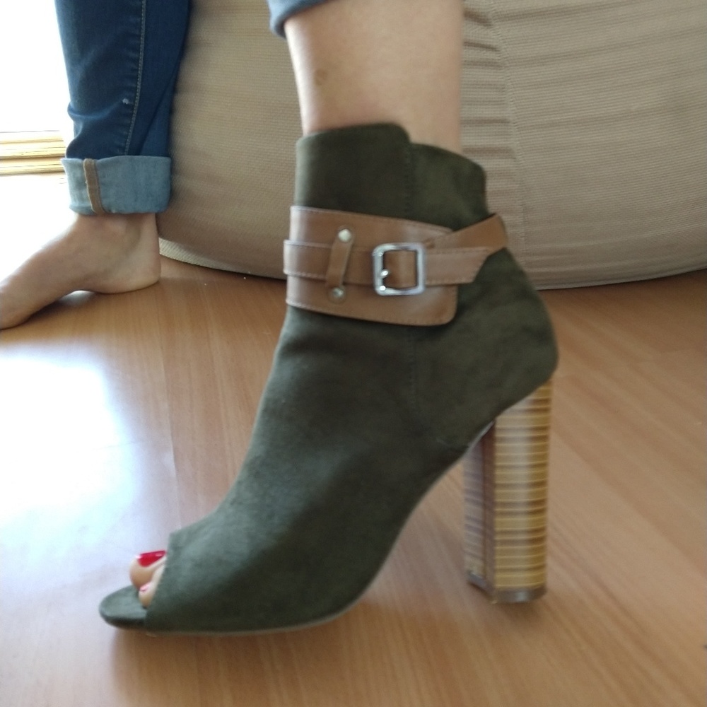 Just Fab booties open toe Olive color